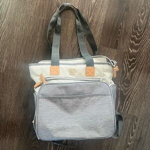 Banana fish breast pump backpack